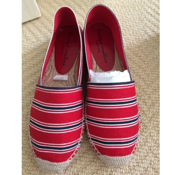 Red striped summer espadrilles