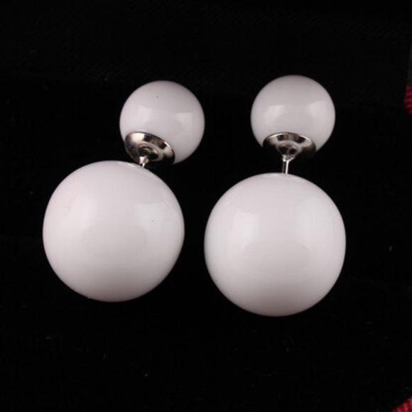 Double Ball Earrings - White