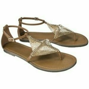 Xhilaration sandals