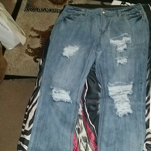 Boyfriend Distressed Denim Jeans