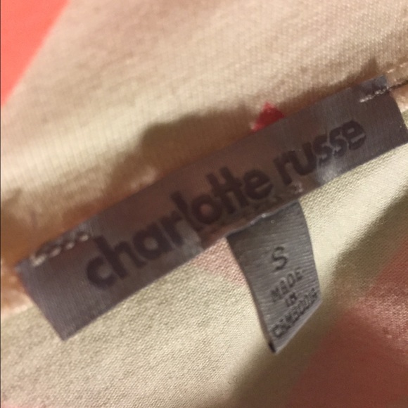 Never worn with tag attached - Picture 3 of 3