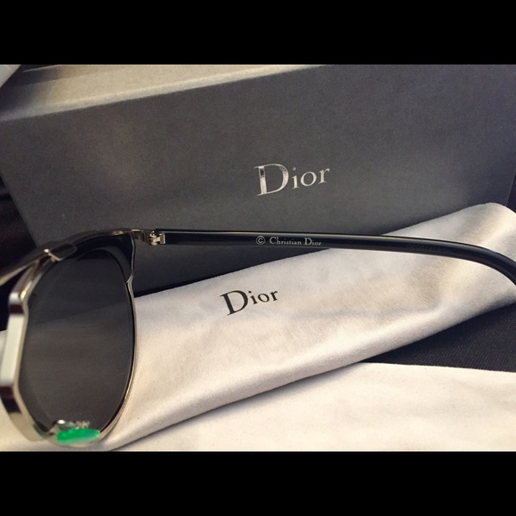 AUTHENTIC CHRISTIAN DIOR SO REAL SUNGLASSES - Picture 4 of 4