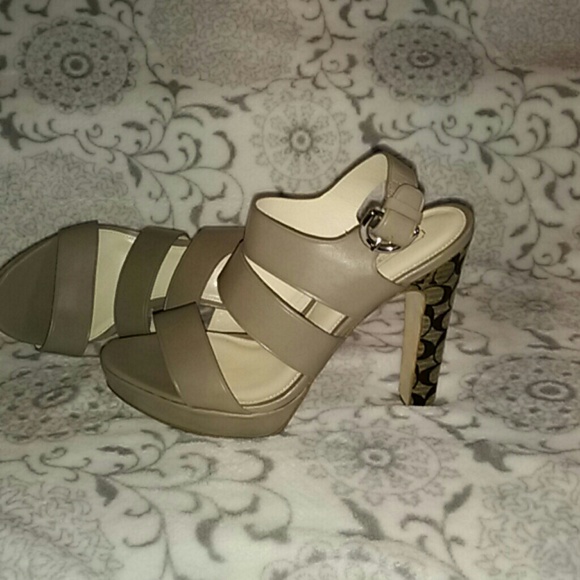 Tan Leather Coach Shoes
