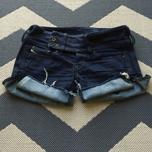 Diesel cutoff shorts
