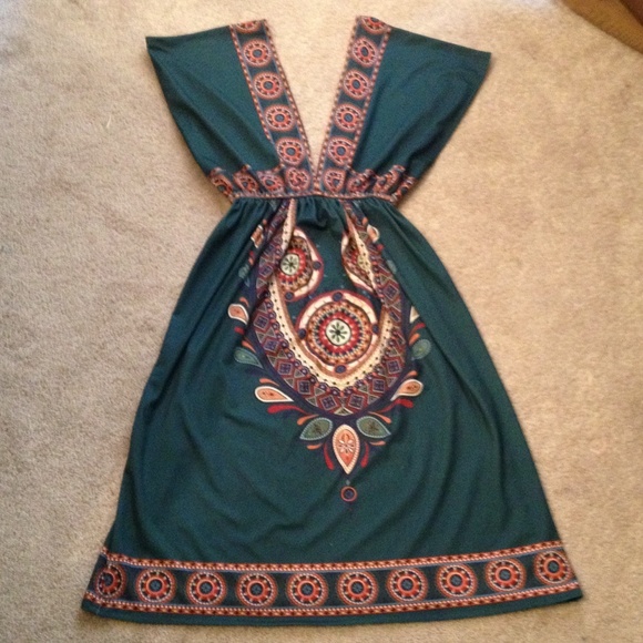 Flying Tomato Dresses & Skirts - 🚫Gifted🚫Flying Tomato Boho Dress