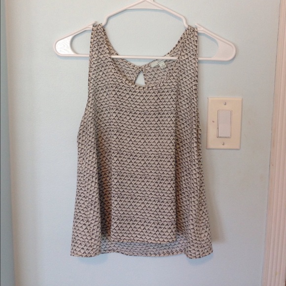Scale print tank top