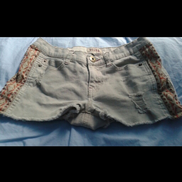 Short shorts