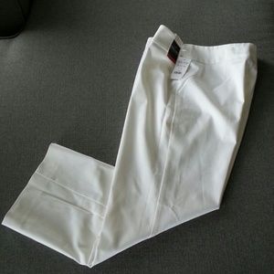 NWT NY & Co. Crop Pant