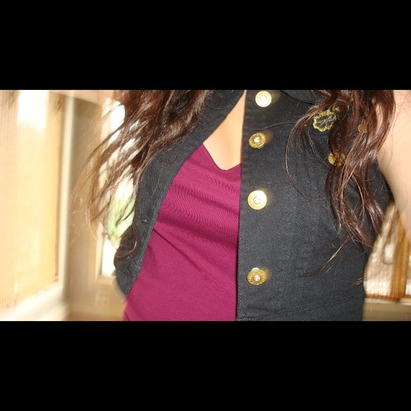 Gold and Black Studded Black Jacket📓💛