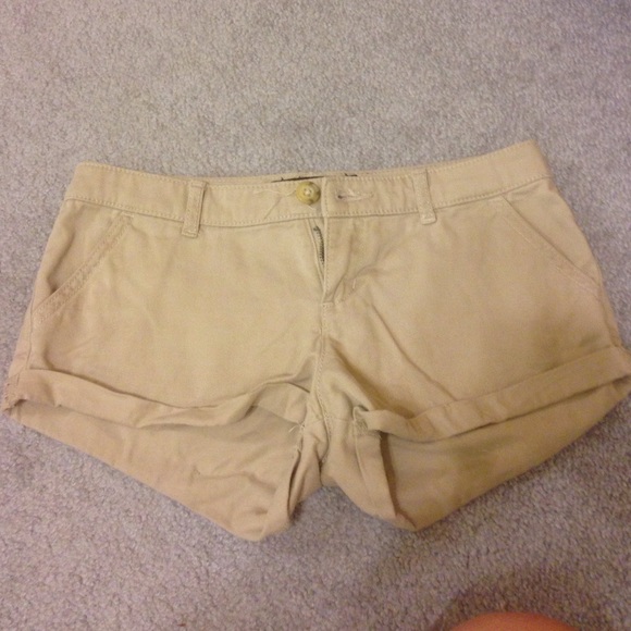 Khaki Abercrombie shorts
