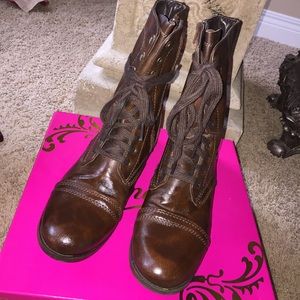 Candies combat boots