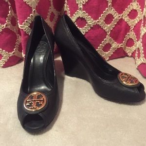 Size 7.5 black wedges