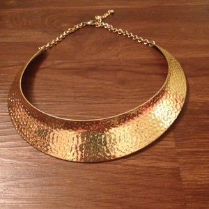 Gold choker