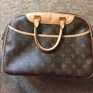 Louis Vuitton bag