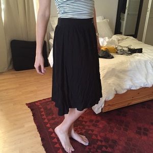 F21 black midi skirt