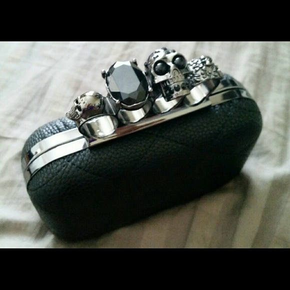 skull clutch purse