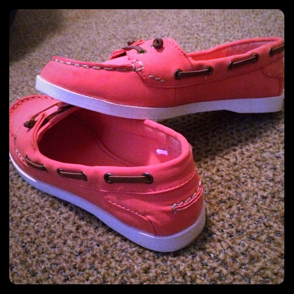 Coral Boat Shoe