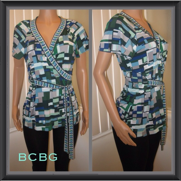 BCBGMAXAZRIA Blouse