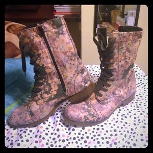 boots