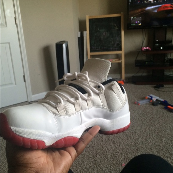 Cherry 11 - Picture 2 of 4