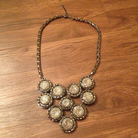 Macy's statement necklace - Picture 1 of 1