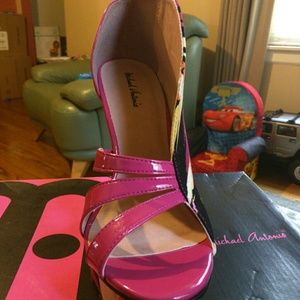 Michael Antonio shoes