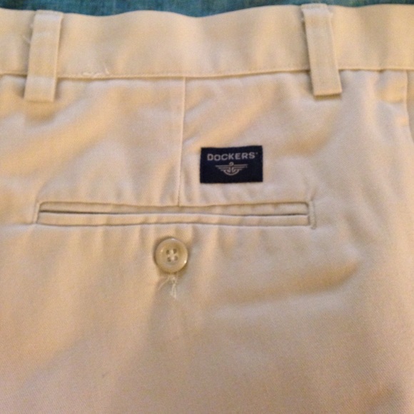 Men's Khaki pants