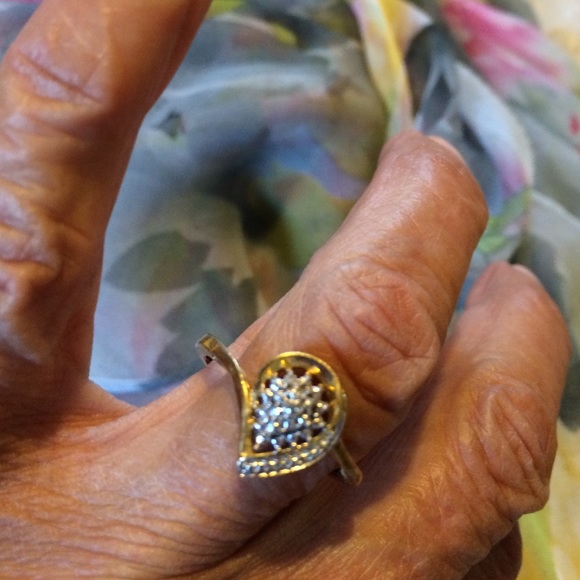 Diamond teardrop ring - Picture 4 of 4