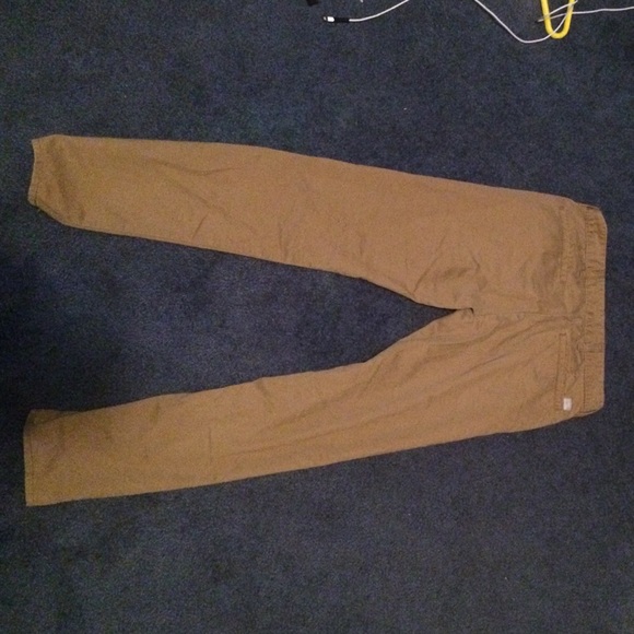 28x30 khaki pants from pac-sun - Picture 2 of 4