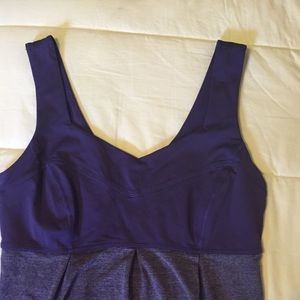 lululemon workout tank!