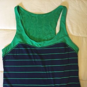 lululemon workout tank!
