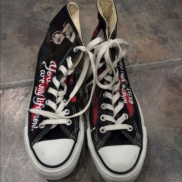 Custom Painted Twilight Hi Top Converse