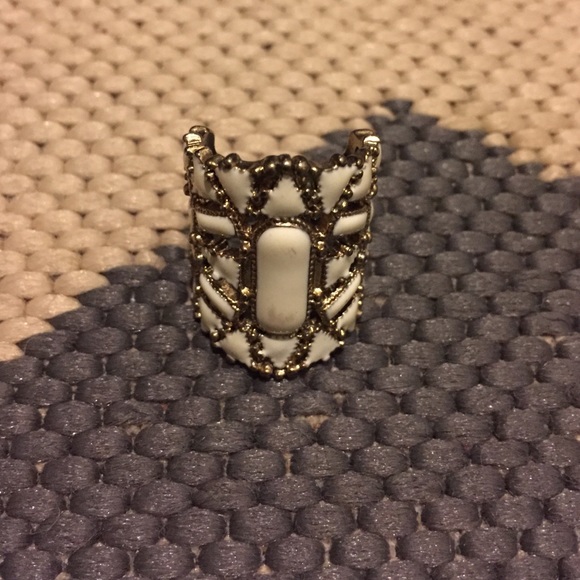 Enamel statement ring - Picture 2 of 3