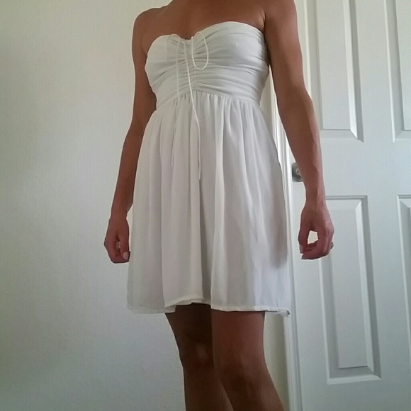 ZARA Off white dress BRAND  NEW