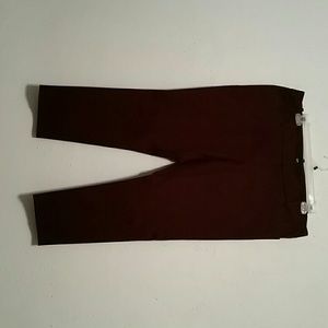 Beautiful Wine Capri dress pants