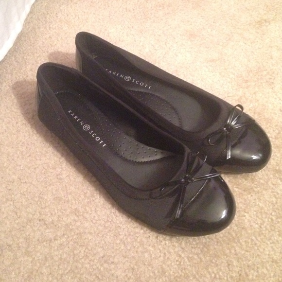 New black flats