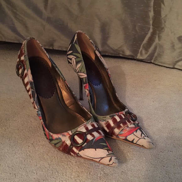 ALDO jungle print pumps