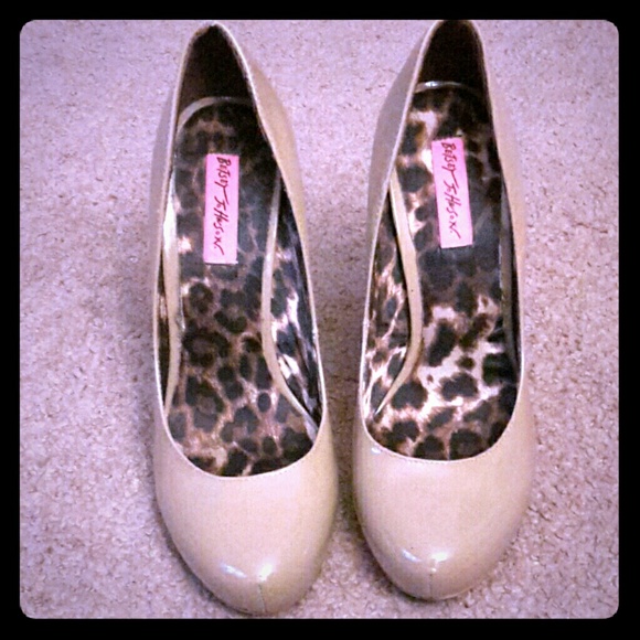 Nude Heels