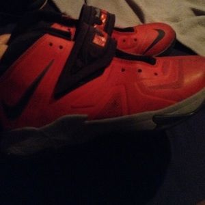 Selling 2 pairs of lebron and 1 pair of vans