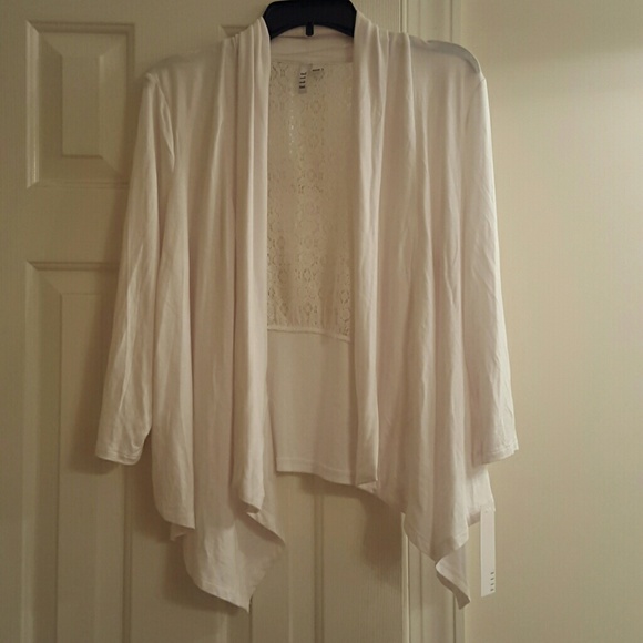 White 3/4 length sweater