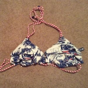 🏊 Sperry bikini top