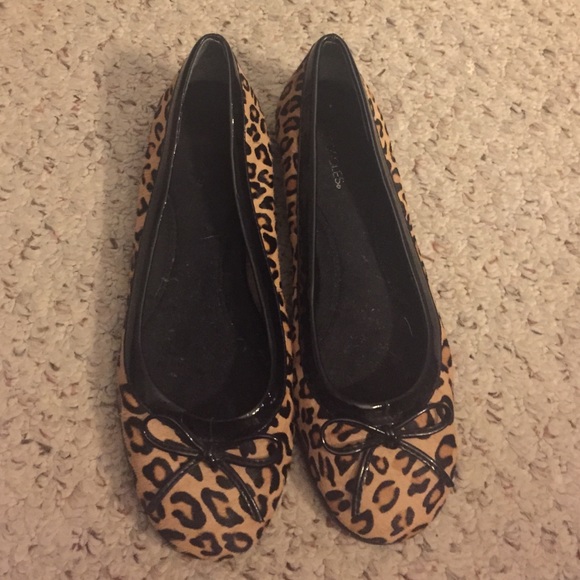 Leopard flats