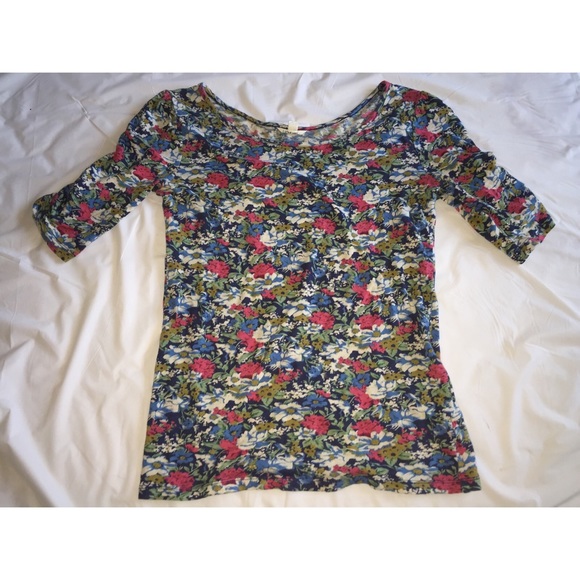 Floral top