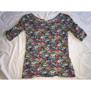 Floral top