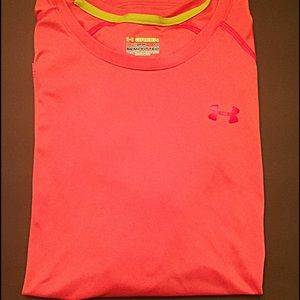 Under Armour Women's Size Large Pink Shirt
