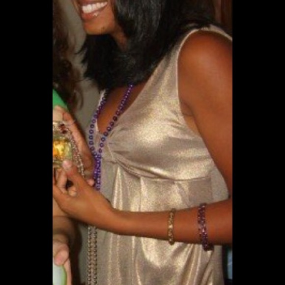 Gold dress - Picture 2 of 2