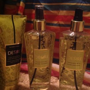 Victoria's Secret Desire 2 sprays 1 lotion 🌴