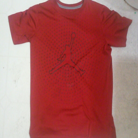 Black and red jordan shirt