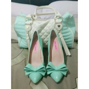 Betsey Johnson Mint Green/Cream Tote (Medium)