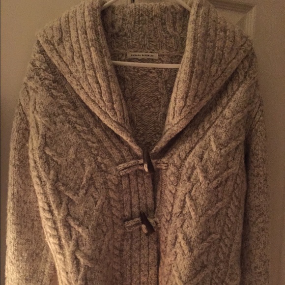 Banana Republic cable knit wool cardigan - Picture 4 of 4